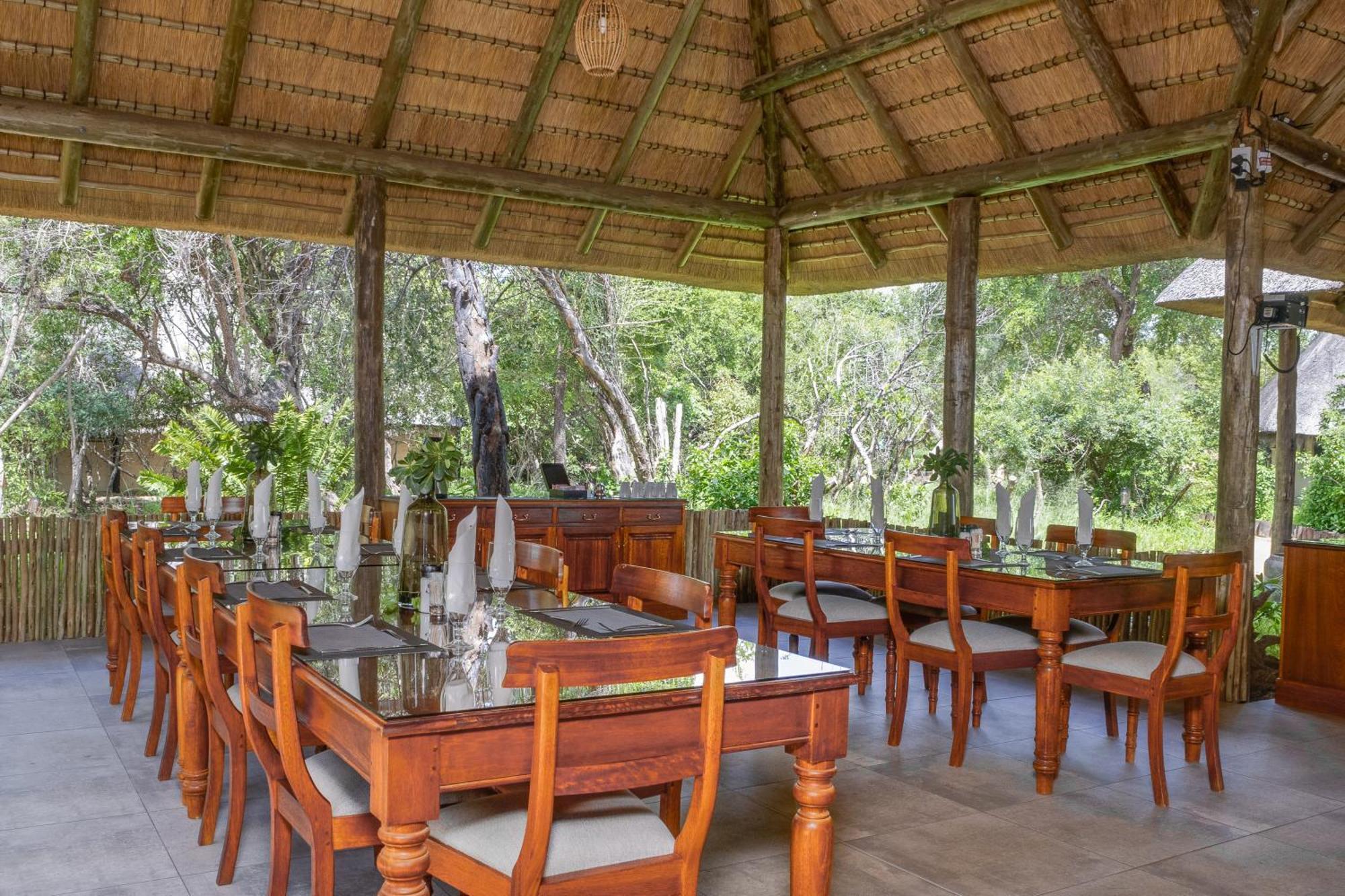 Tangala Safari Camp Villa ธอร์นีบุชเกมรีเซิร์ฟ ภายนอก รูปภาพ